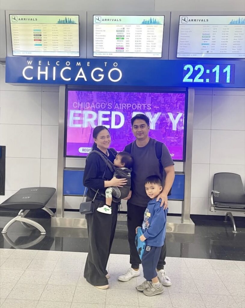 James & his family arriving to Chicago
